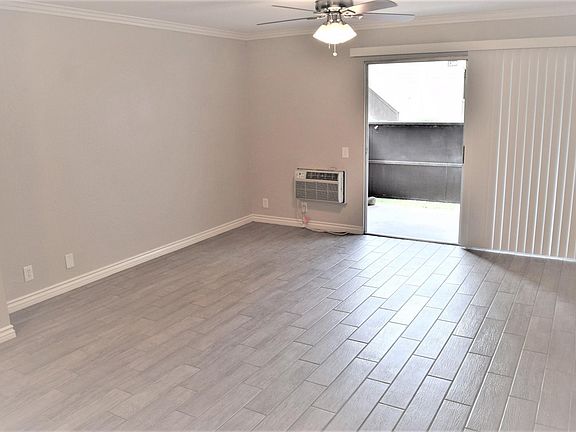 2nd image of 8019 Caminito De Pizza Unit E