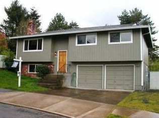 555 NE Centurion Ct, Gresham, OR 97030