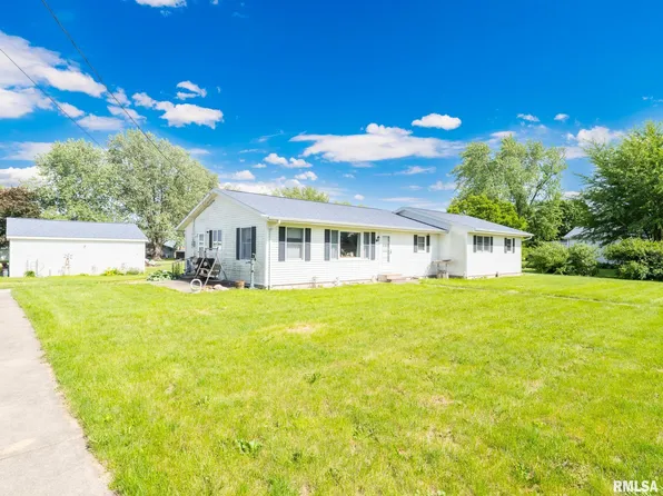 280 N Park St, Fairview, IL 61432