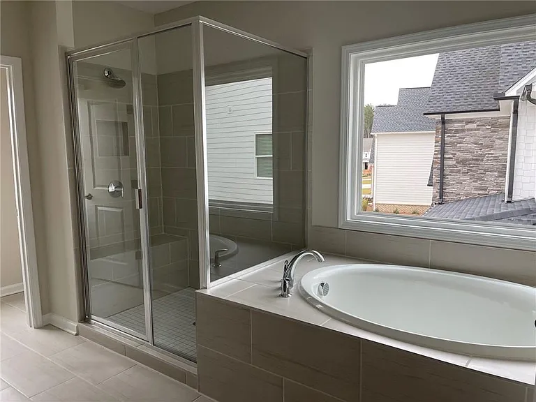 3750 Crestland Ln — Photo 15