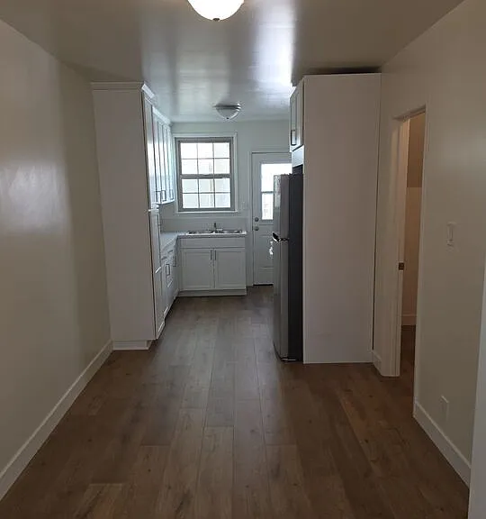 945 S Bedford St — Photo 5