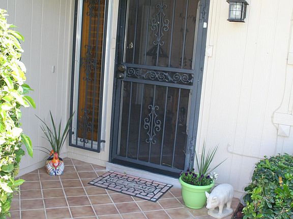 2nd image of 10301 W Pineaire Dr