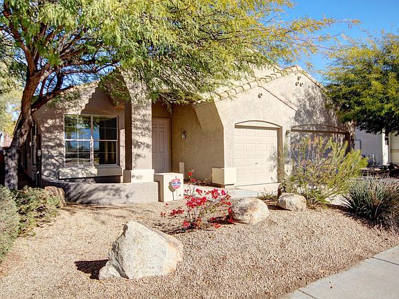 3rd image of 2910 W Donner Dr
