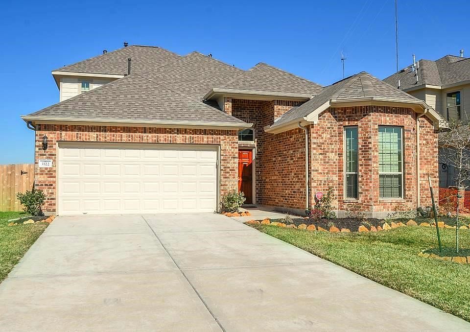 1st image of 3322 Selene Dr