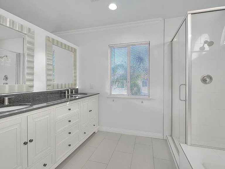 30279 Silver Ridge Ct — Photo 31