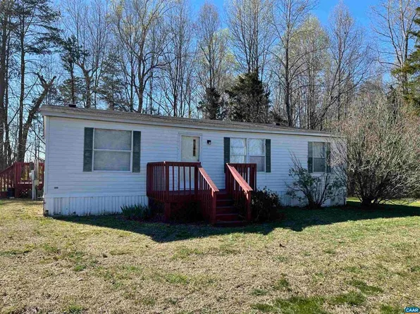 4627 Stage Junction Rd, Columbia, VA 23038