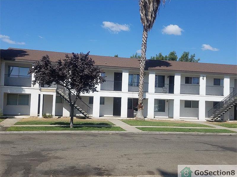 1st image of 475 N Manila Ave APT 106