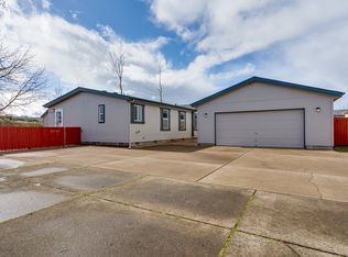 2533 Maia Loop, Springfield, OR 97477