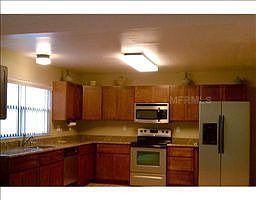 2nd image of 462 Hunter Cir