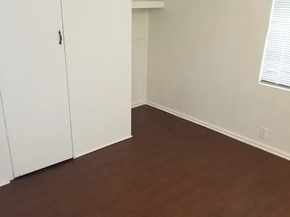 8751 Yuba Rd, Phelan, CA 92371