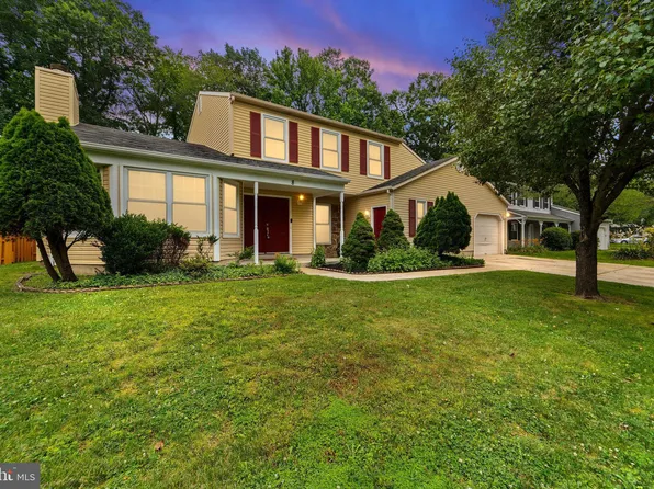 8 Sequoia Ct, Voorhees, NJ 08043