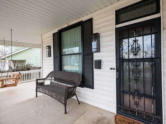 2nd image of 816 W State Street