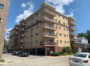 7443 Washington St APT 502, Forest Park, IL
