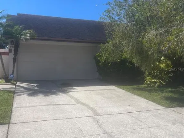 10842 VENICE CIRCLE, TAMPA, FL 33635