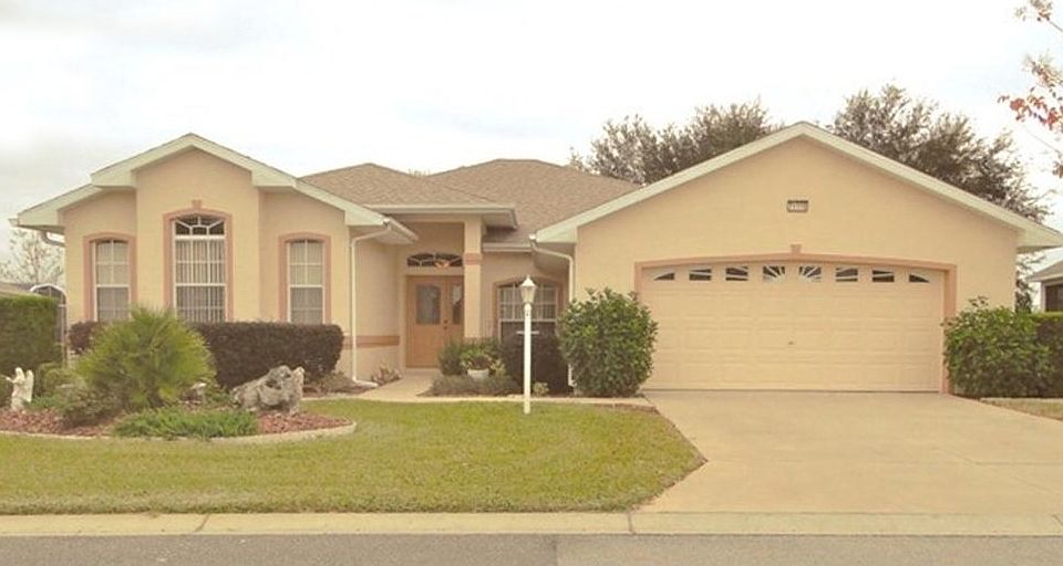 1st image of 21330 Royal Saint Georges Ln