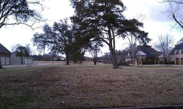 1st image of 202 W Caldwood Dr