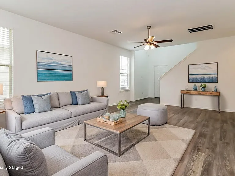 16750 Rover Ln — Photo 5