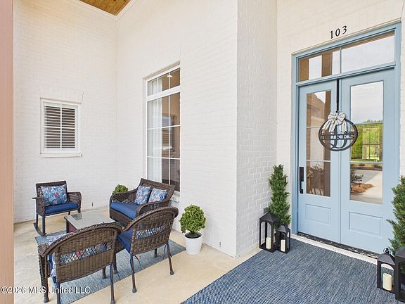 5th image of 103 Victory Ln