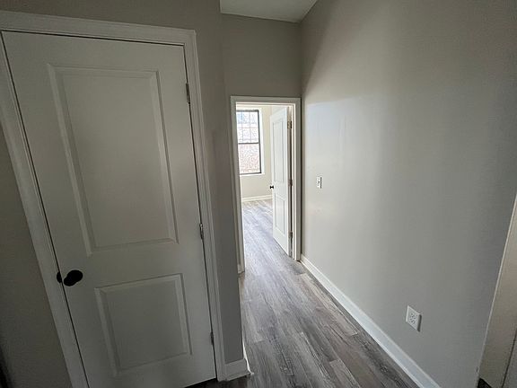 2nd image of 200 E 22nd St #1