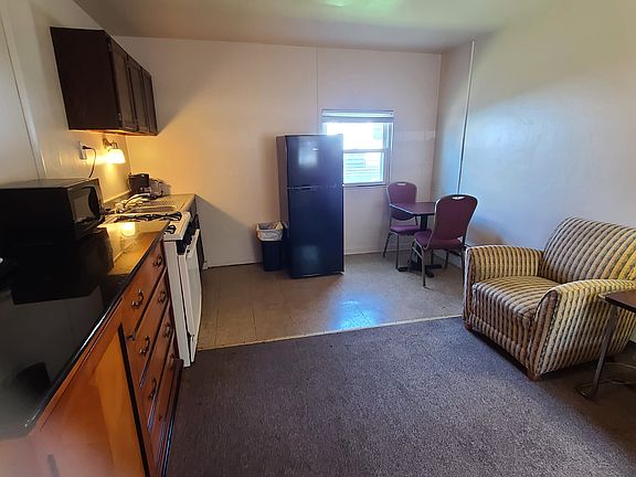 5th image of 3663 W 12th St #219