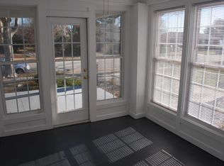 43 Algonquin Rd, Hampton, VA 23661