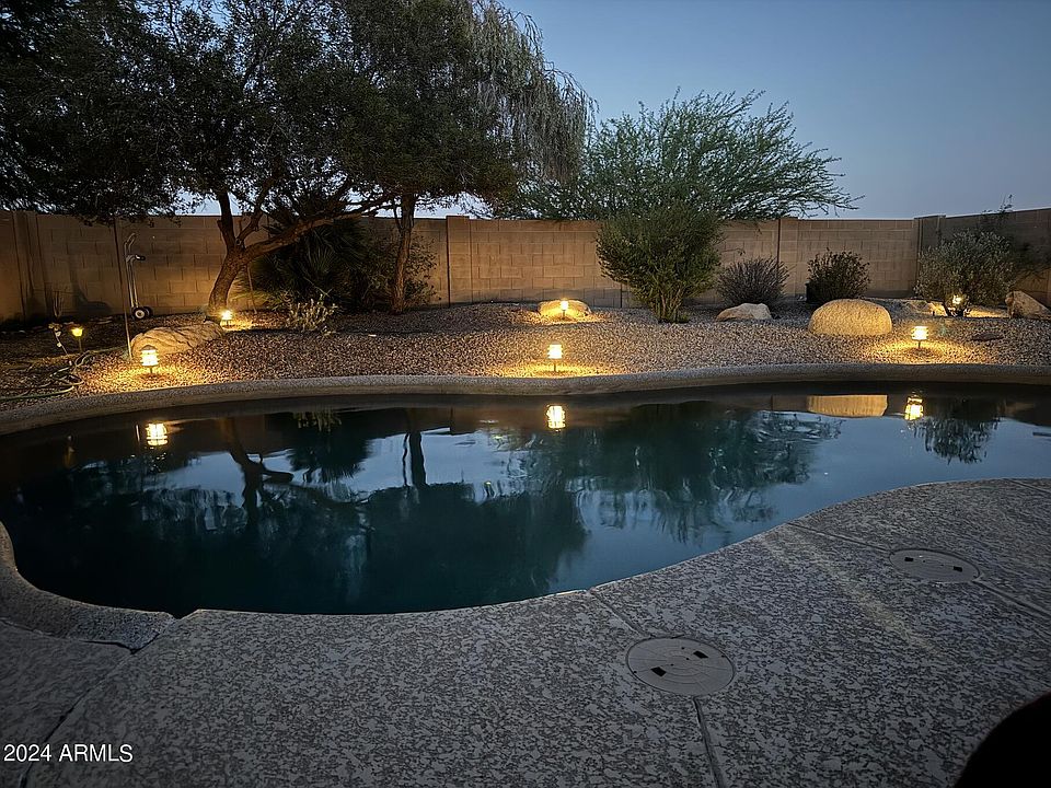 1st image of 1094 N DESERT WILLOW Street