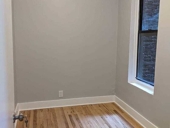5th image of 355 E 4th St #3CC