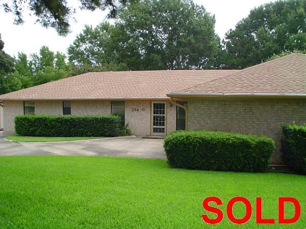 1st image of 21479 Circle Dr