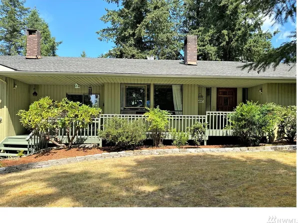 17648 SE 297th Pl, Kent, WA 98042