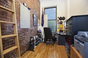 Rented by Avi Nash Associates