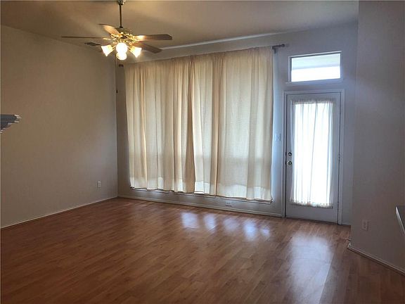 2nd image of 1440 Woodmont Dr