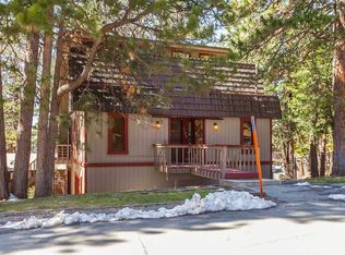 31329 Deer Lick Ln, Running Springs, CA 92382