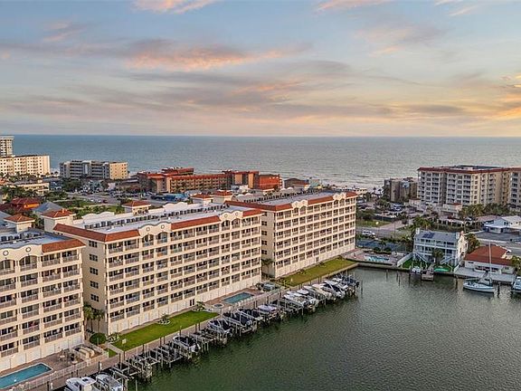 3rd image of 17717 GULF BOULEVARD #604