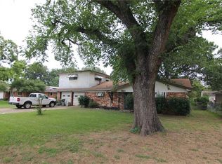 4604 Cummings Dr E, North Richland Hills, TX 76180