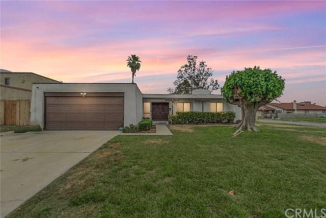 1st image of 2883 Pinon Ct