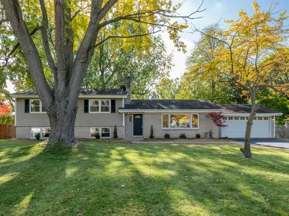 2705 Hill An Brook Dr, Portage, MI 49024