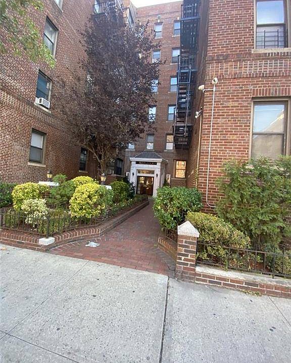 1st image of 2375 Ocean Ave APT 1A
