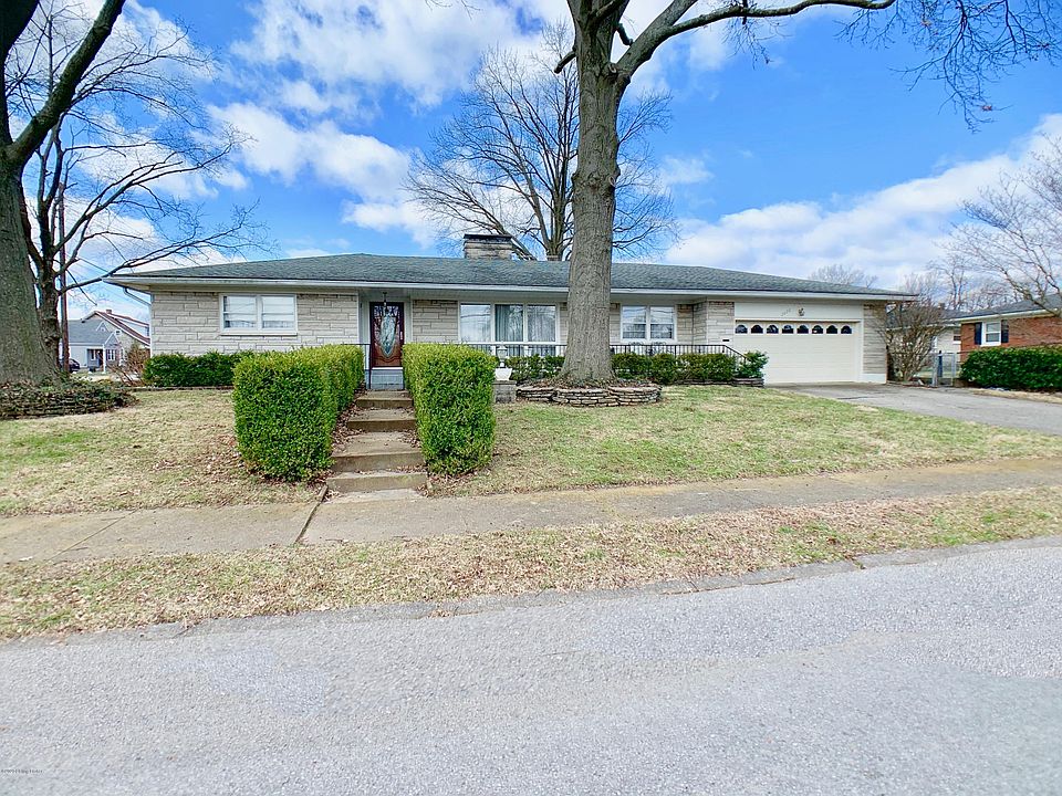1st image of 2820 Parklawn Dr