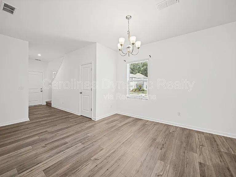 7005 Bermuda Woods Rd — Photo 9