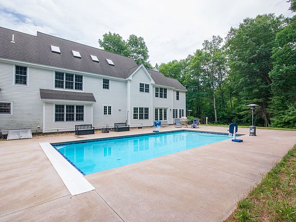 Heated in-ground pool