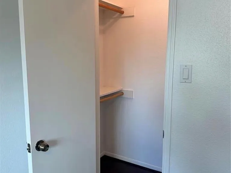 14401 Misty Meadow Ln — Photo 19