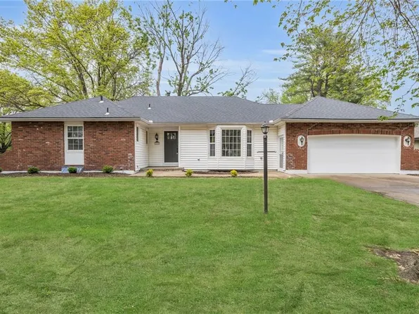 11836 E 61st Ter, Kansas City, MO 64133