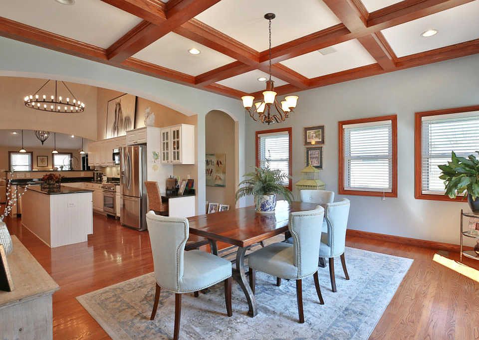 1st image of 543 E Beechwold Blvd