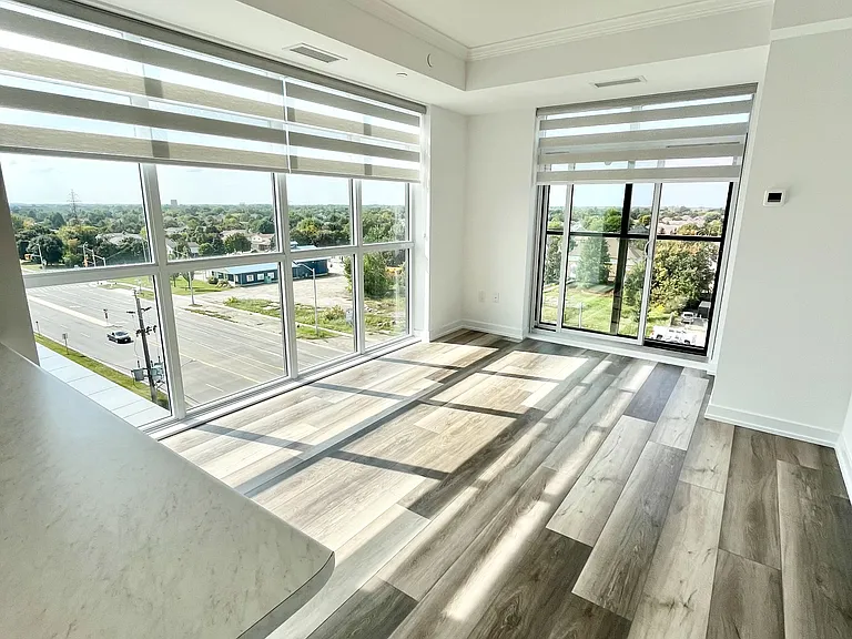460 Dundas St E #602 — Photo 8