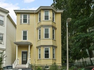 78 Carolina Ave Floor 2, Jamaica Plain, MA 02130