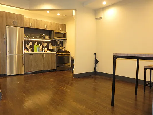 Rented by Rennit Inc. | media 9