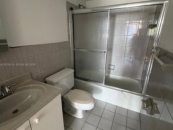 3rd image of 1817 S Ocean Dr APT 319