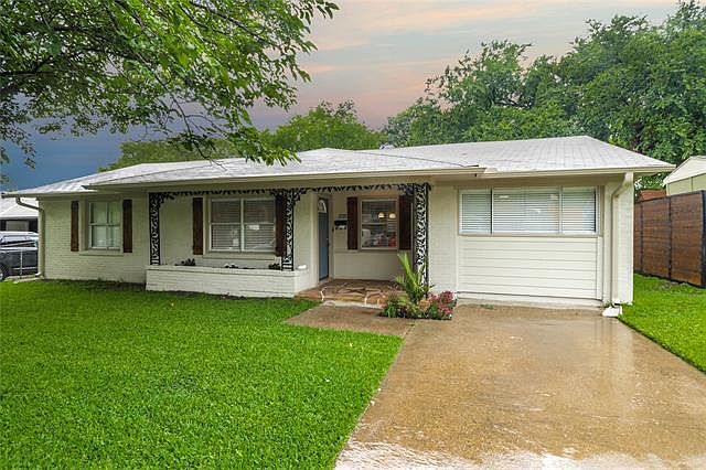 1st image of 3705 Strayhorn Dr