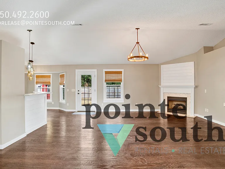 1524 Sandcliff Dr — Photo 5