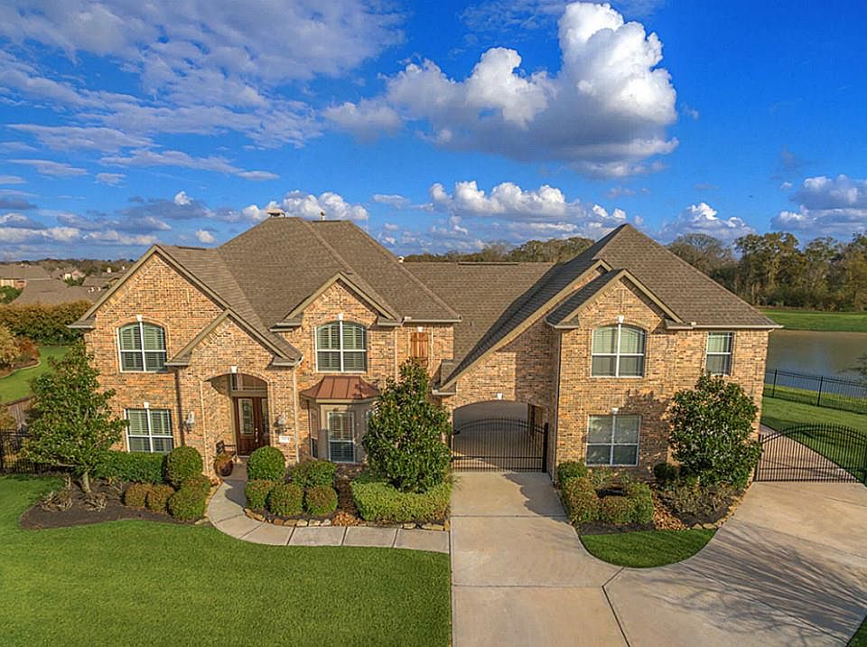 1st image of 17702 Fairhaven Sunrise Ct
